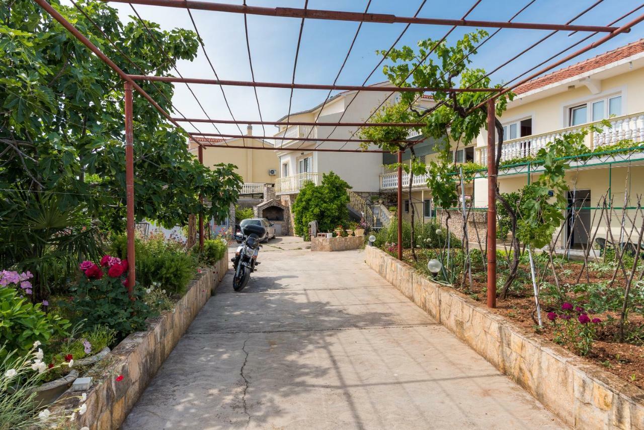 Apartments G&M Vodice Eksteriør billede