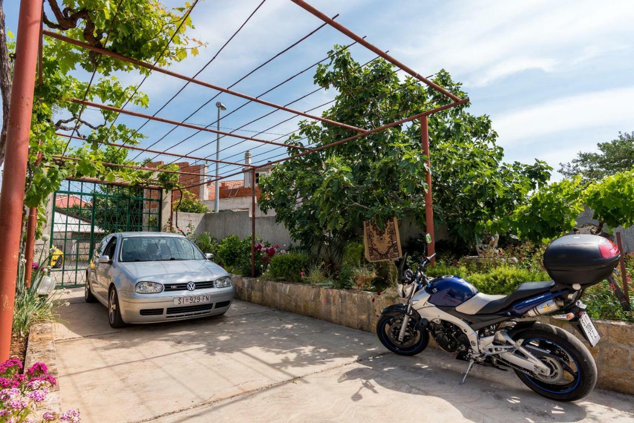 Apartments G&M Vodice Eksteriør billede